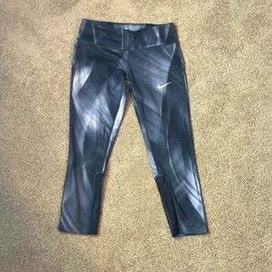 Black, gray, white dri-fit Nike women’s leggings